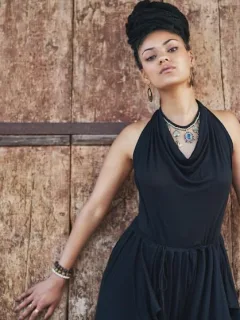 Accessorize Like a Pro: Jewelry, Scarves, and Belts in the US - Cover Image
