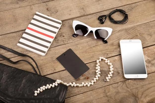 The Ultimate Guide to Packing Light: Travel in Style in the US - Cover Image
