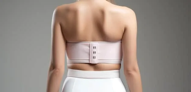 A close-up shot of a woman's back showing the bra band sitting smoothly and horizontally against her skin, demonstrating a good bra fit.