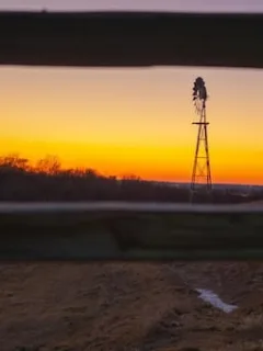 The Impact of 5G on Rural Broadband Access in the US: A 2025 Analysis - Cover Image