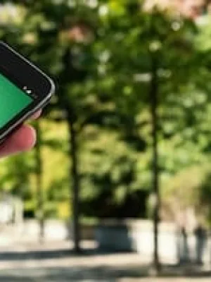 Maximize Smartphone Battery Life: Insider Tips for 30% Boost - Cover Image